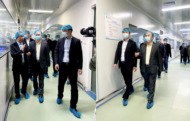 t&ugrave;y chỉnh mỹ phẩm