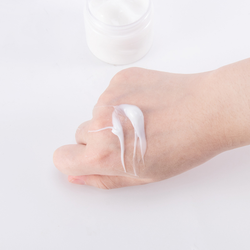 Kem mắt chống l&atilde;o h&oacute;a nh&atilde;n hiệu ri&ecirc;ng (3) 